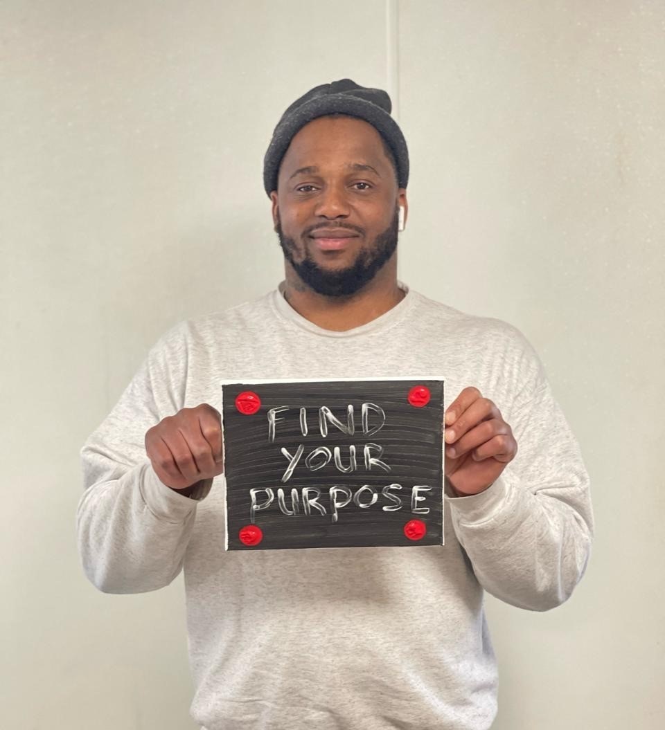 Chase programs resident paints a sign!